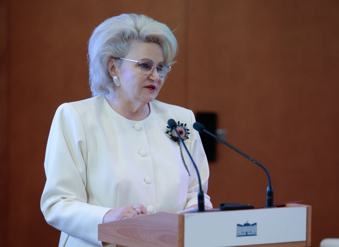 Нина Останина: «Пять лет работы. Главное – не количество законов, а судьбы людей»