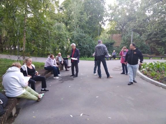Гагаринский район: встречи во дворах
