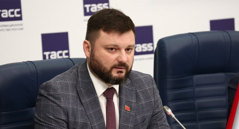 Виктор Царихин: «Бюджету нужны доходы. Почему счёт снова выставляют гражданам?»