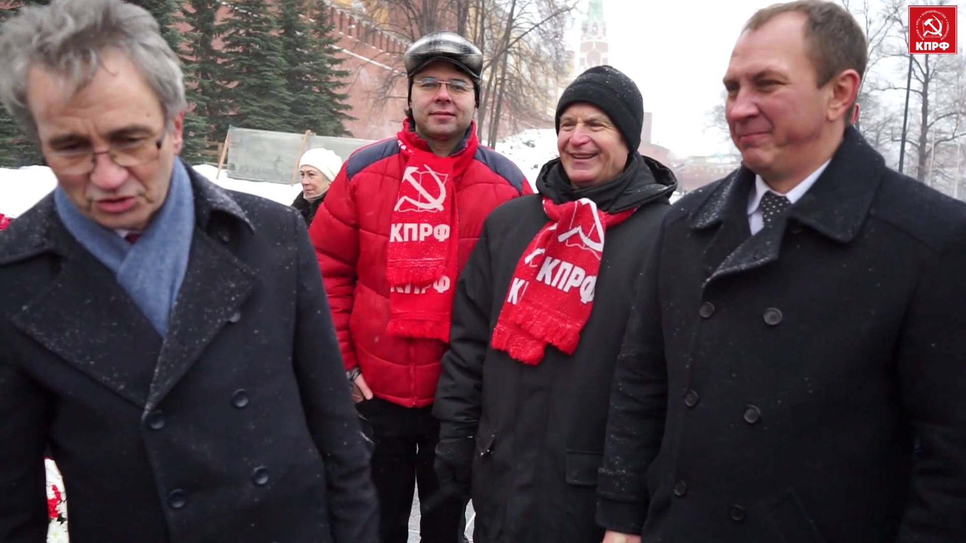 2 февраля — День победы в Сталинградской битве! Владимир Родин возложил цветы к стеле Сталинграду.