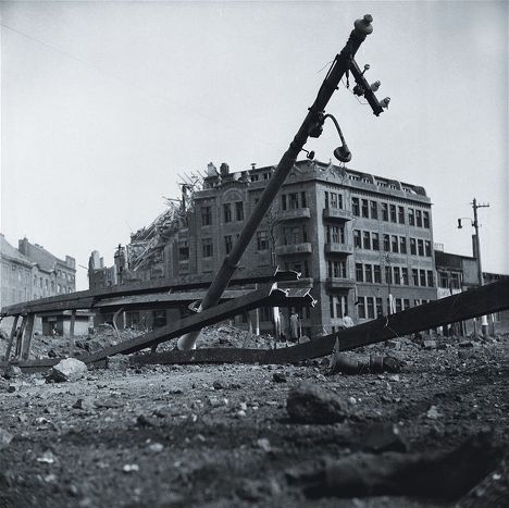 Бомбардировка Праги, или Как забывают историю