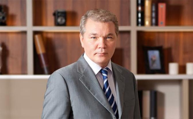 Депутат Калашников объявил конкурс на отсуженные у Жириновского деньги
