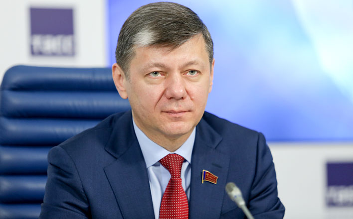 Дмитрий Новиков. Самодержавие трудового народа