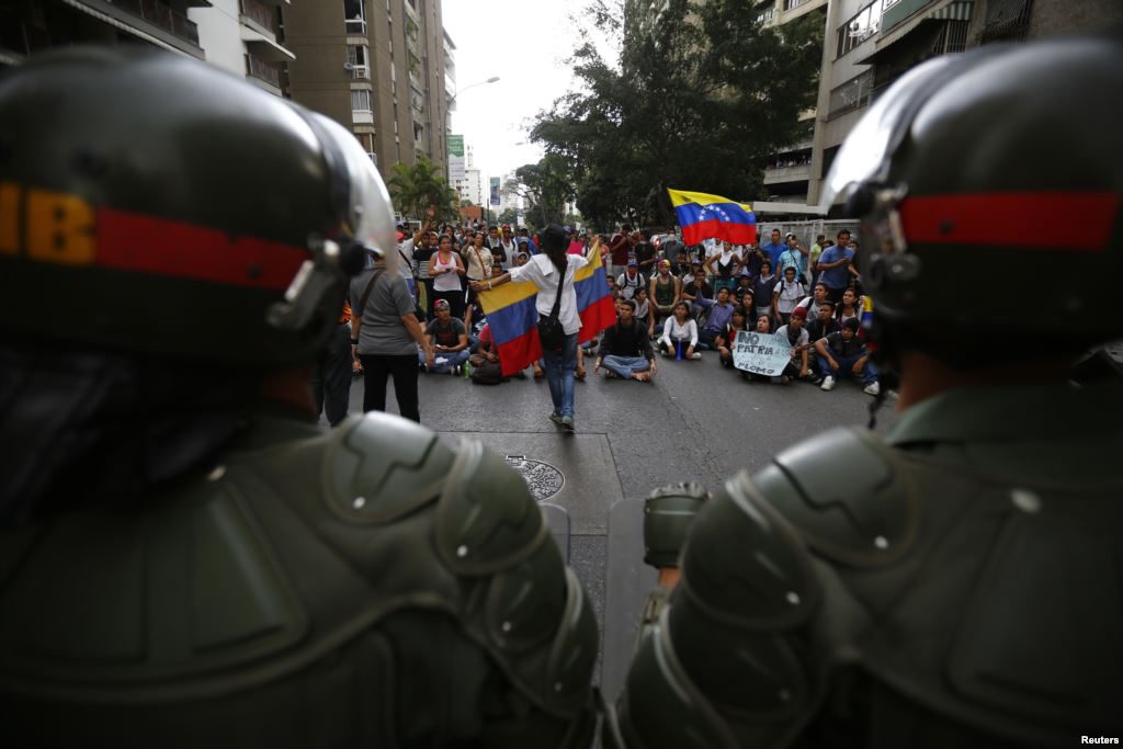 События в Венесуэле: домыслы и реальность.