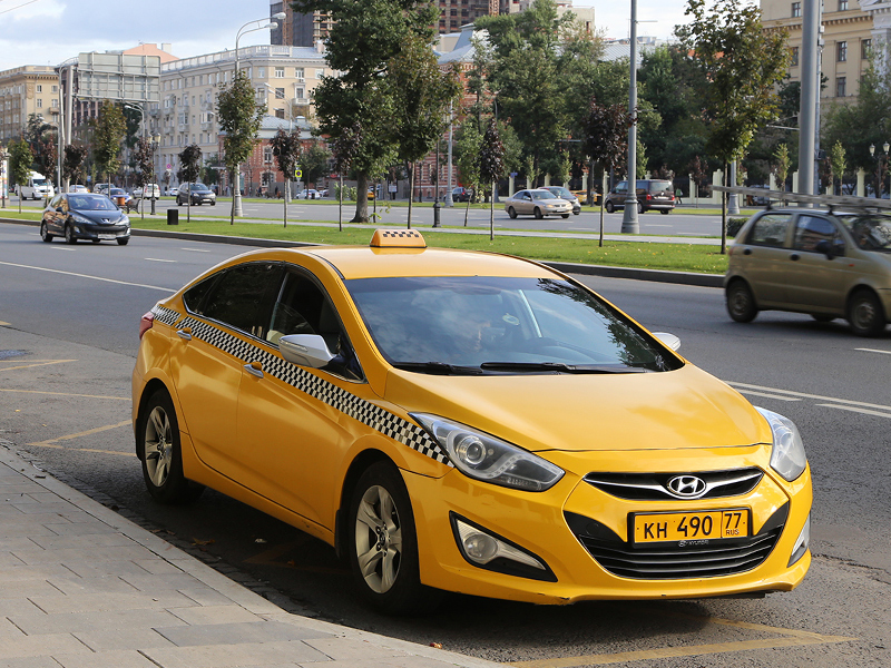 О «пересаживании» московских чиновников на такси и на каршеринг