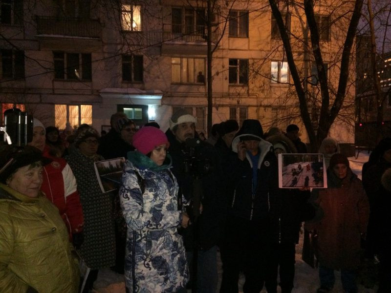 На Кравченко, 16 прошёл народный сход против точечной застройки
