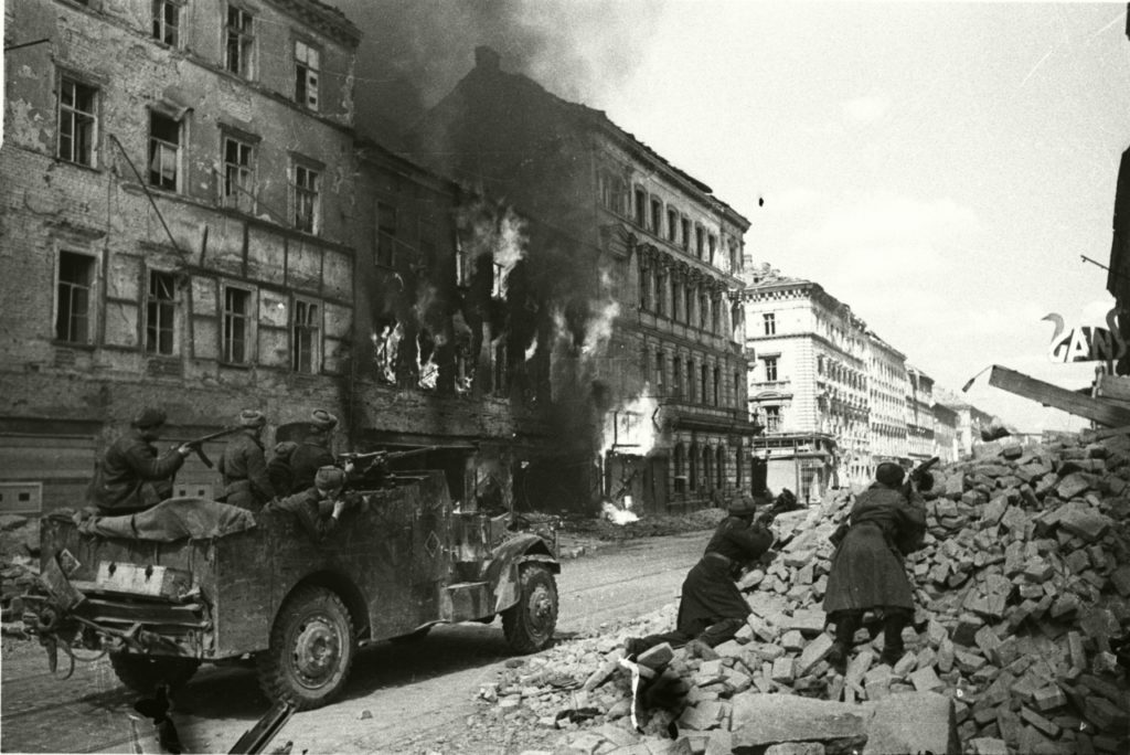 Накануне Берлинской операции: советская военная разведка о вермахте