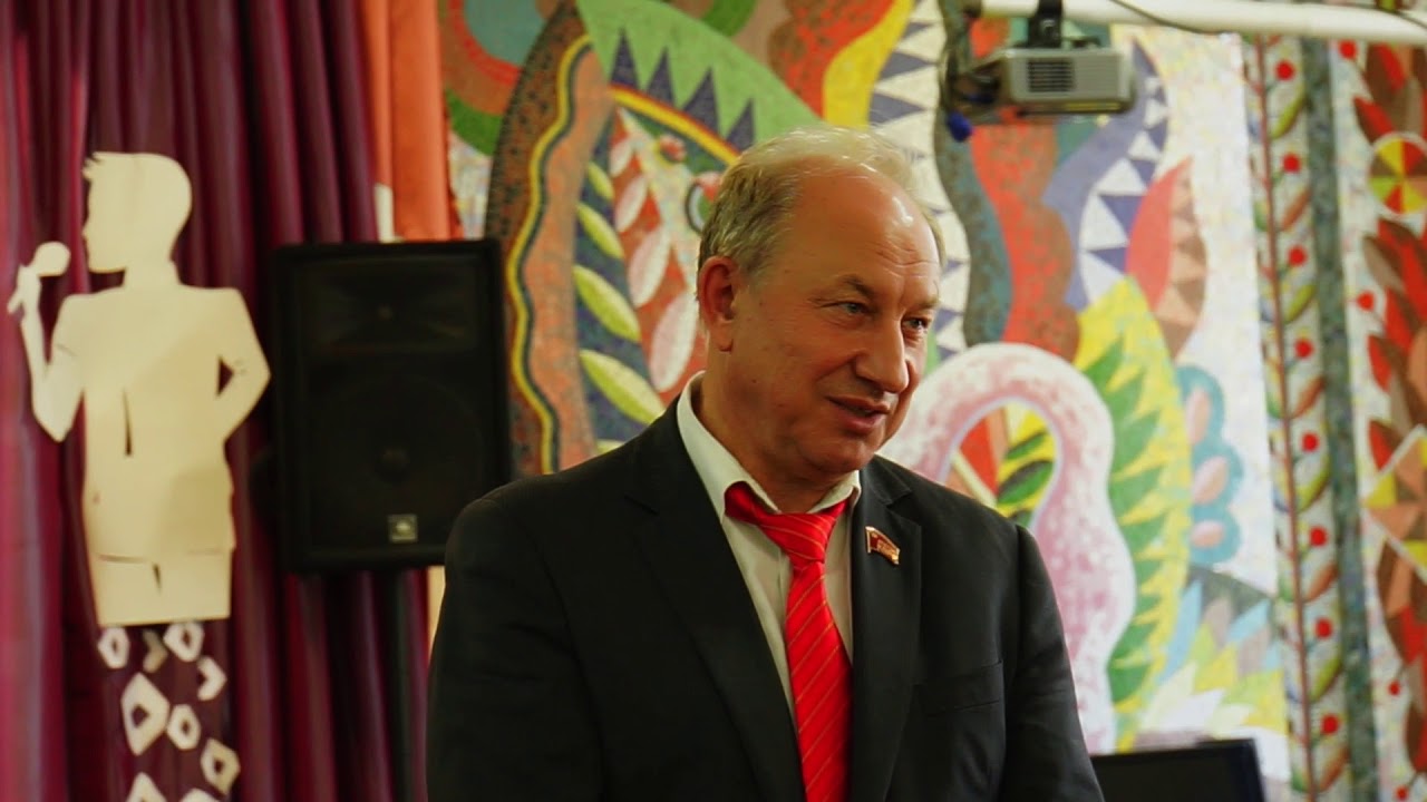 Валерий Рашкин в центре поддержки семьи и детства СЗАО