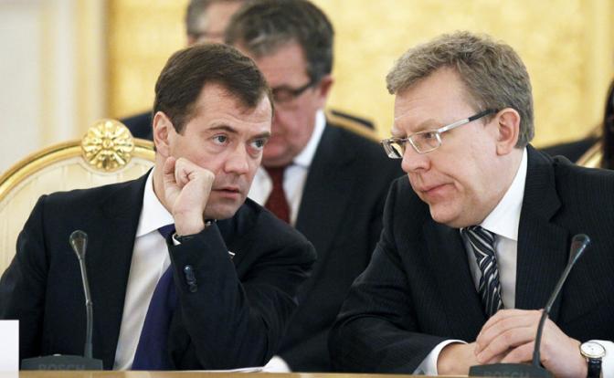 Кудрин и Медведев поделят экономику, как дети лейтенанта Шмидта