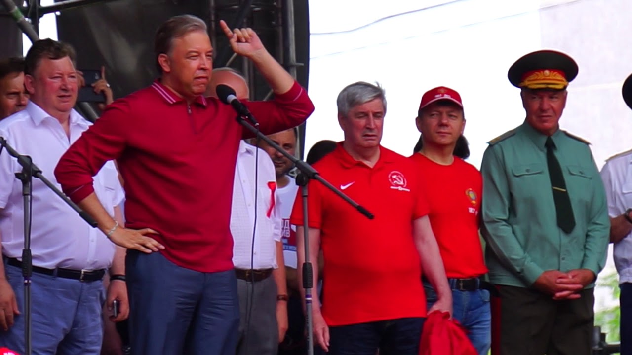 Руки прочь от пенсий!