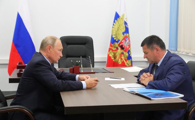 Путин спасет приморского губернатора-неудачника от тяжкой доли