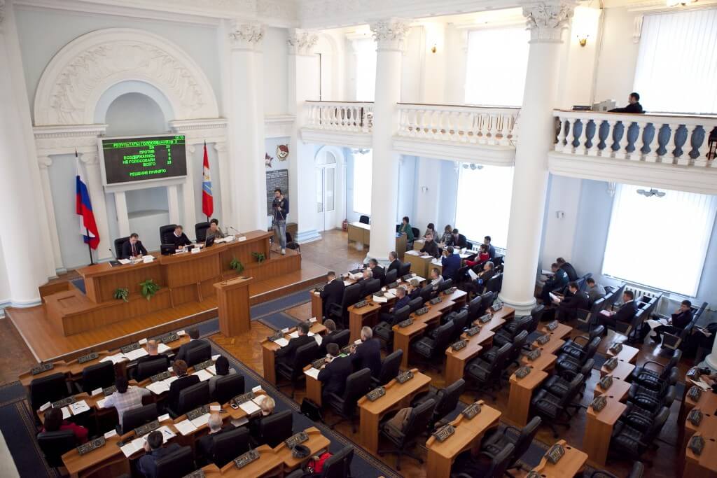 Севастопольский горком КПРФ о противостоянии законодательной и исполнительной властей
