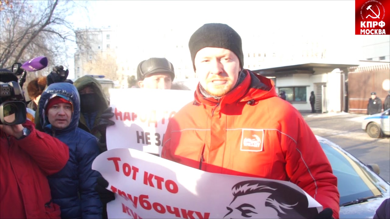 Выступление Дениса Дениса Парфенова на акции против передачи курил Японии!