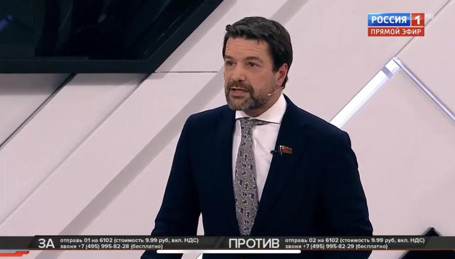 Александр Ющенко принял участие в ток-шоу «Кто против?»