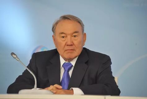 Назарбаев не уходит, а восходит