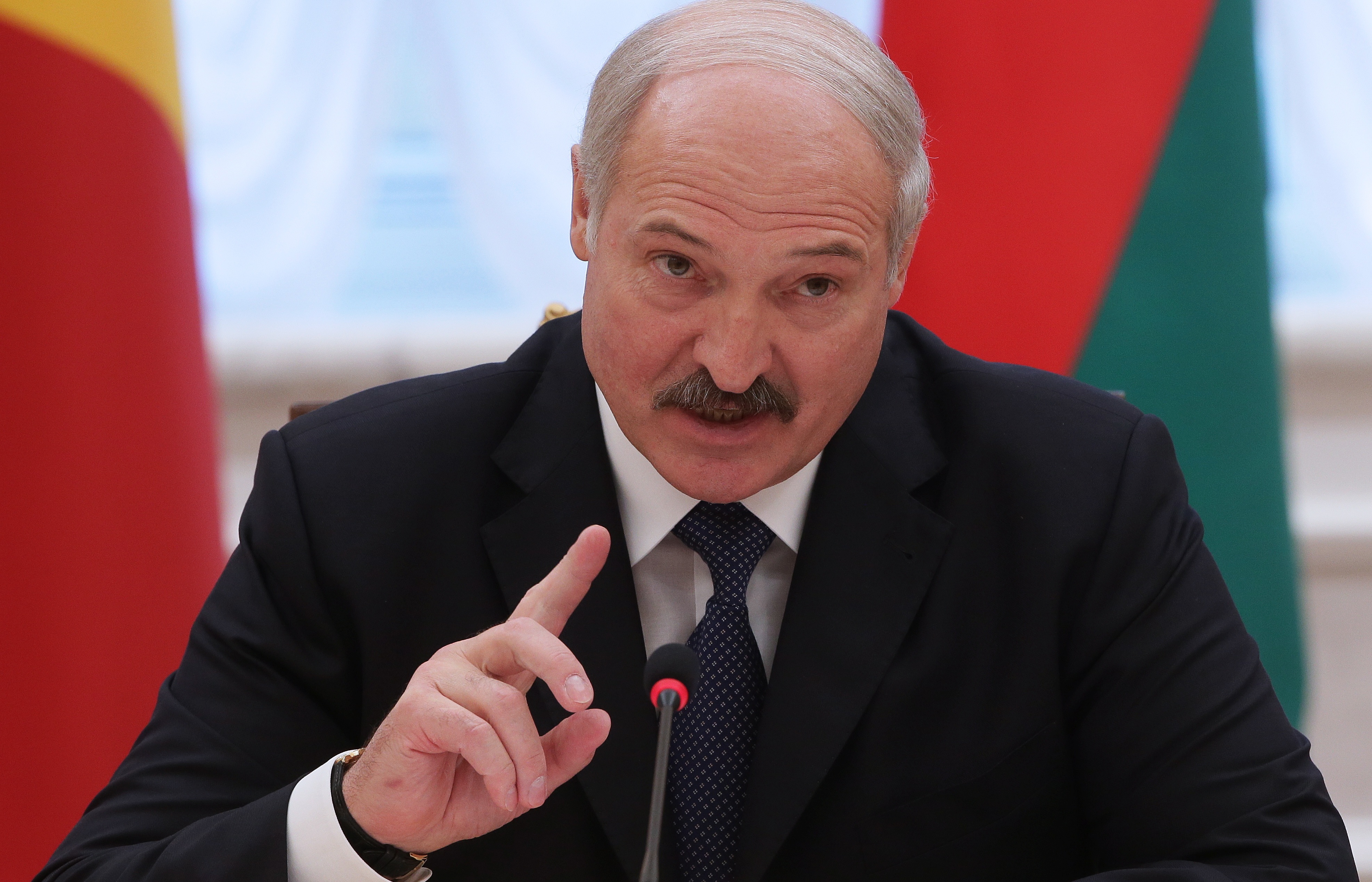 Три столпа уверенного курса Белоруссии