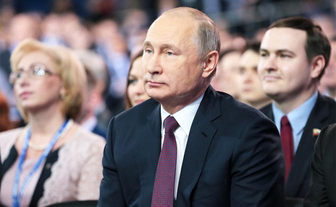 Кремль намерен сохранить Путина во власти и после 2024 года