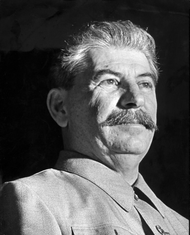 Сталин и крах Колониализма