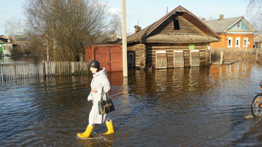 Валентин Симонин: «Президент Путин не помнит о населении Алтая, пострадавшем от наводнения»