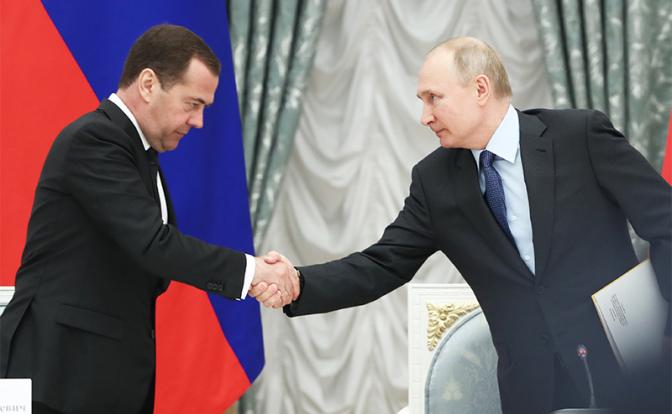Дмитрий Медведев: «Почетная ссылка» в преемники?