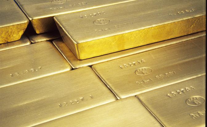 Золотовалютных резервов России хватит до лета, их спустят на спасение олигархов