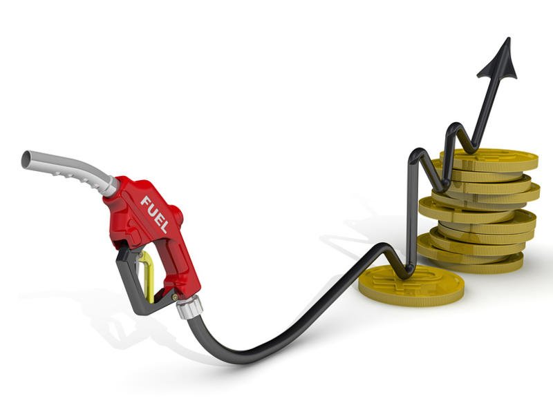 Куда скачут цены на бензин