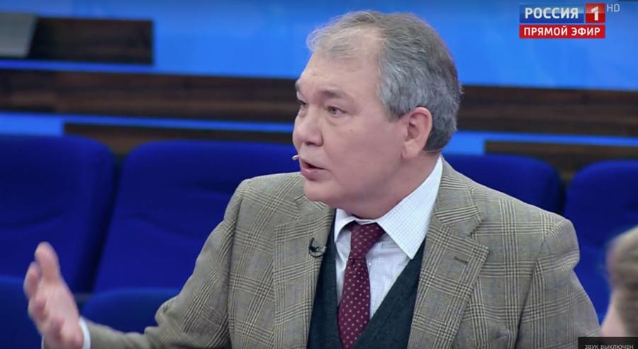 Леонид Калашников: «Целили в коммунистов — попали в Россию!»