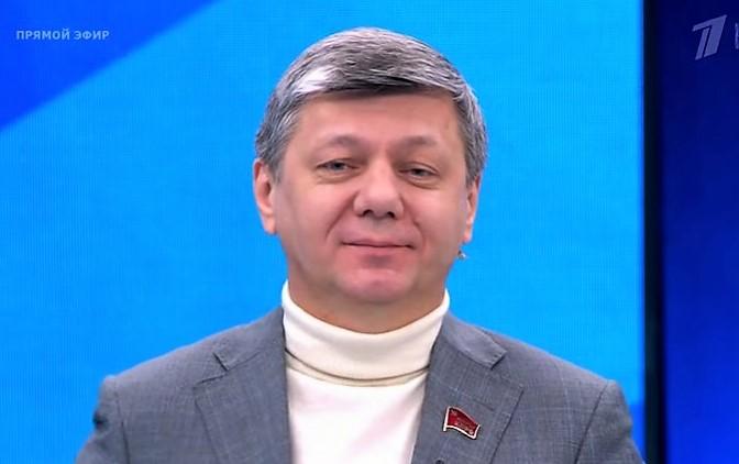 Дмитрий Новиков на Первом канале: «Несправедливость — родовое пятно капитализма»