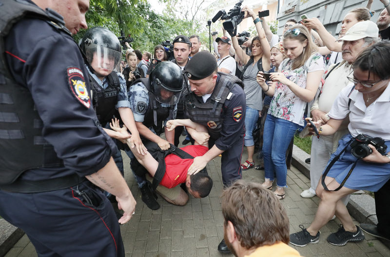 Хабаровская прокуратура поддержала аресты журналистов как участников митингов