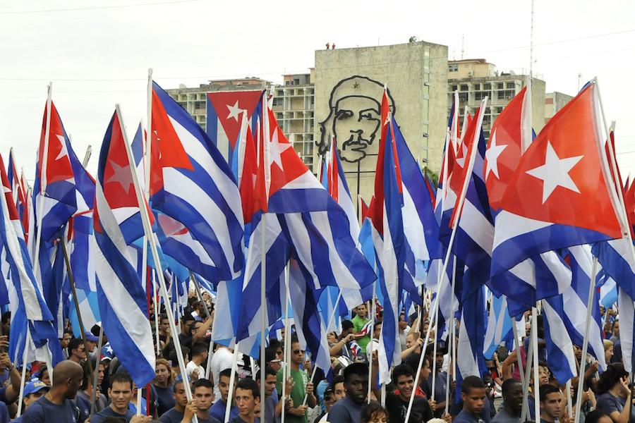Дмитрий Новиков получил благодарность законодателей Кубы за поддержку Кубинской революции