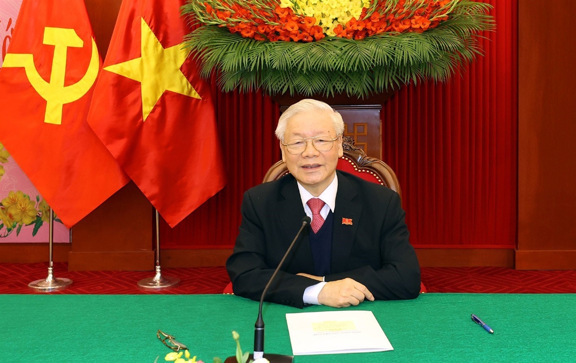 Генеральный секретарь ЦК КПВ Нгуен Фу Чонг: Некоторые теоретические и практические вопросы о социализме и пути к социализму во Вьетнаме
