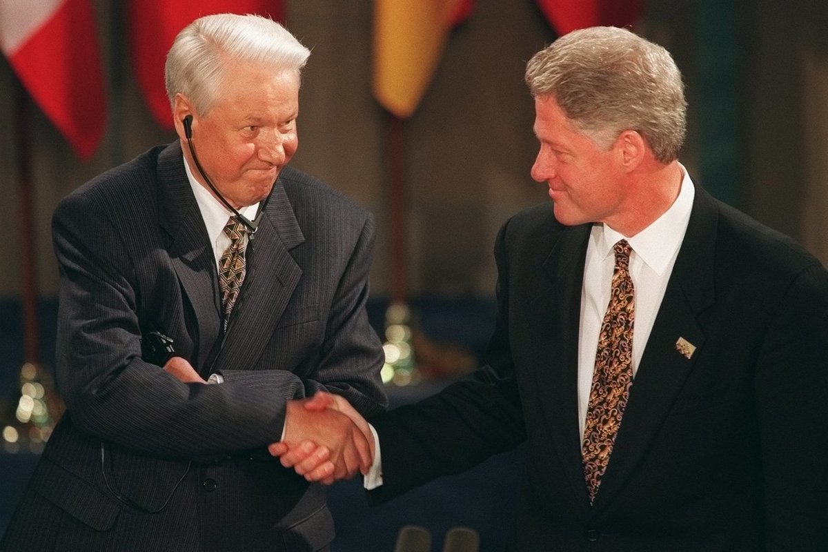 В США Ельцин нес ахинею