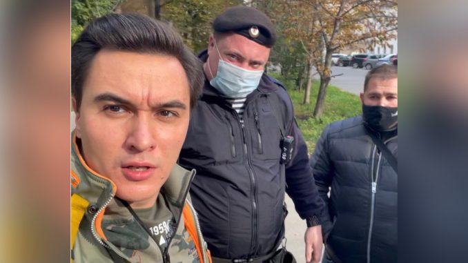 Экономиста Владислава Жуковского арестовали на 10 суток из-за репоста “картинки депутата”
