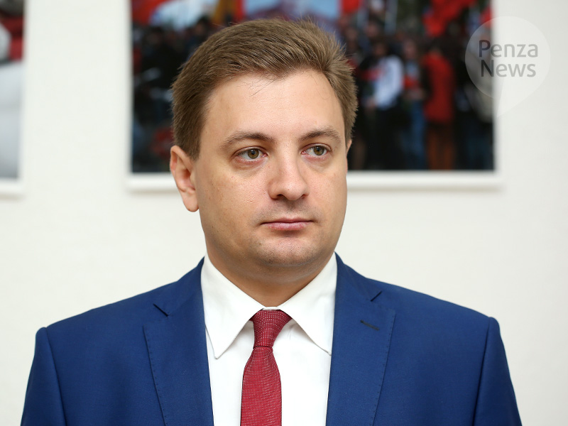 Георгий Камнев выступил на партийном семинаре-совещании