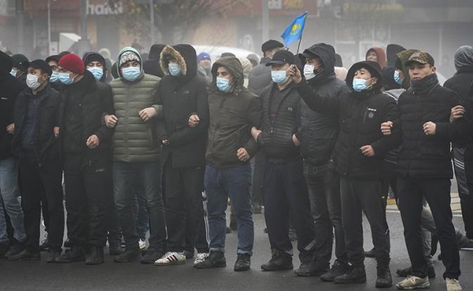 Взрыв в Казахстане: Бунт рабочих, безработной молодежи, бедных пригородов