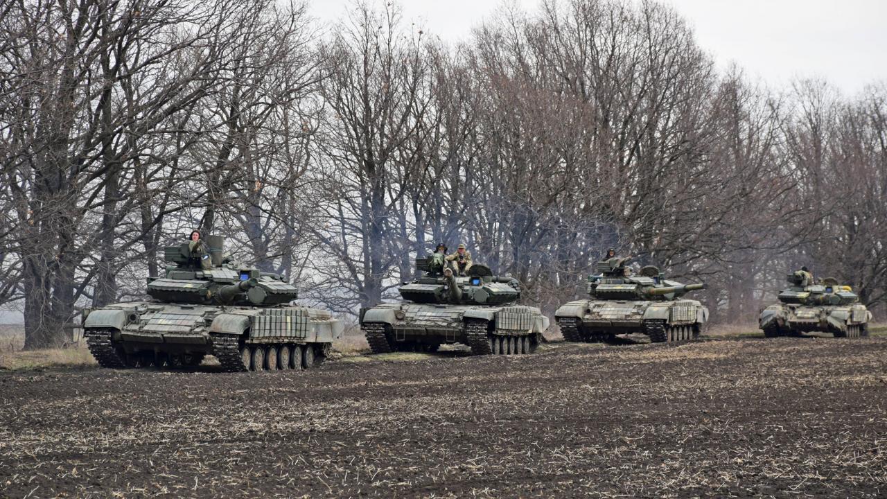 Киев при поддержке Вашингтона берёт курс на развязывание конфликта «высокой интенсивности» у границ Донбасса