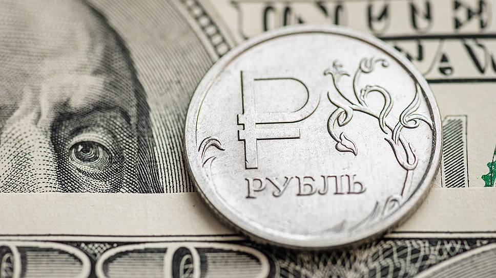 Рубль выше в чине