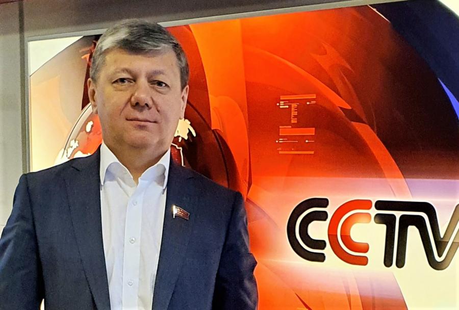 Дмитрий Новиков в эфире китайского телеканала CCTV: «Денацификация Украины призвана обеспечить прочный и долговременный мир»