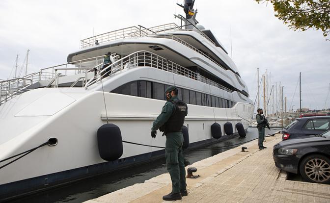 Яхты русских олигархов пропадают на Мальдивах