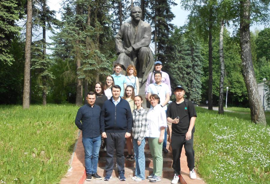 Организация РУСО при поддержке и участии О.А. Лебедева организовала экскурсию в музей-заповедник «Горки Ленинские»