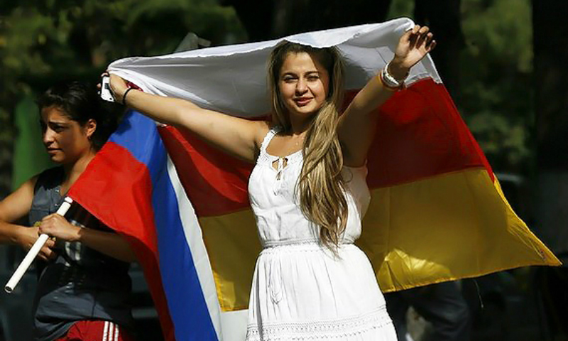 Казбек Тайсаев: «Поздравляем с Днём независимости Южной Осетии»