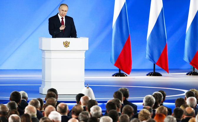 Путин отказался от послания Федеральному собранию. Почему?