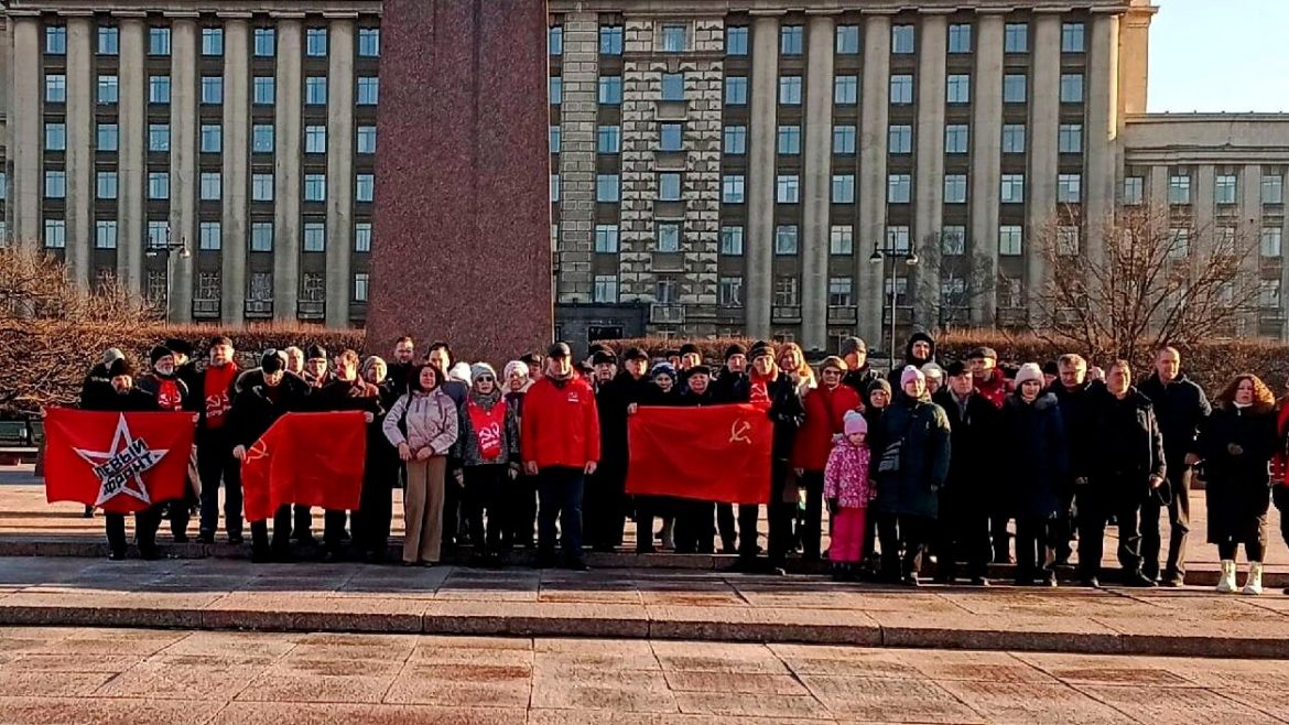 Акция памяти Владимира Ильича Ленина прошли во многих российских городах