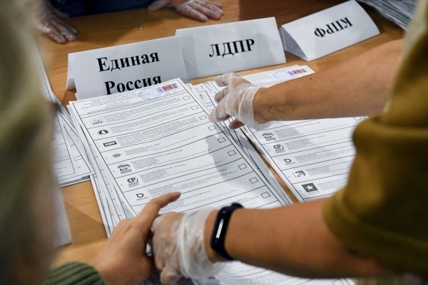 Сергей Обухов — «НСН»: Отказ от бумажных носителей – последний барьер, который создавал возможность прозрачности выборов