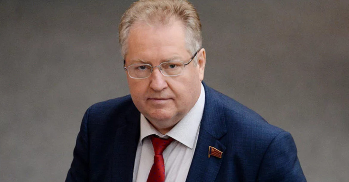 Сергей Обухов — «Независимой газете»: Отставки губернаторов проходят по периферии