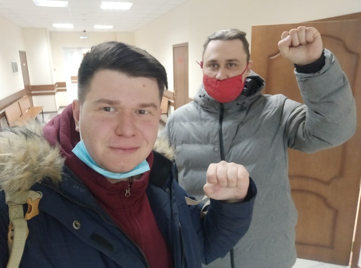 Самарская полиция изолировала на День Победы активиста Левого Фронта Григория Оганезова, обвинив в «мелком хулиганстве»