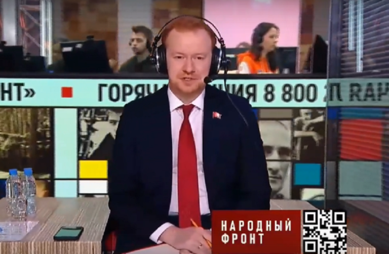 7 июня в 20.00 Денис Парфенов выступит на радио «Комсомольская правда» в программе «Партийная среда»