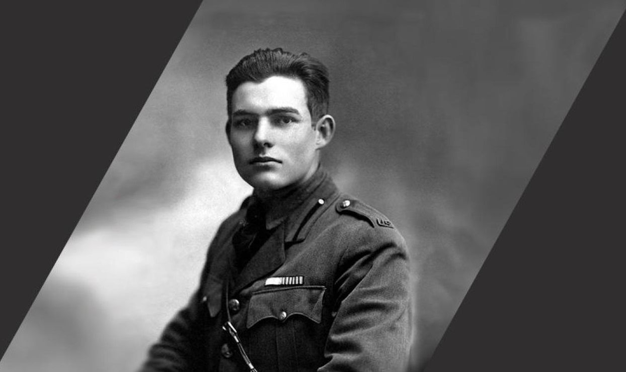 Что сделал Хемингуэй, когда жена потеряла чемодан с его рукописями?