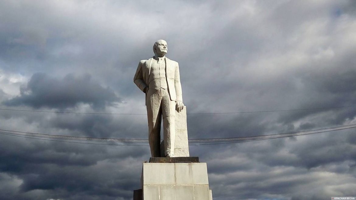 Вернём памятник Владимиру Ленину Ревде!