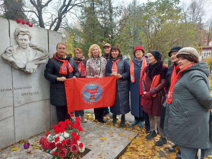 Дата в истории. Пятьдесят лет назад ушла из жизни советский министр Екатерина Фурцева